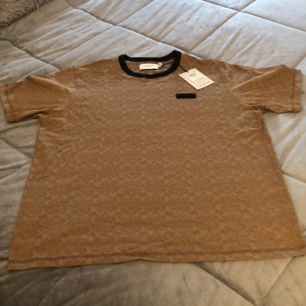 NWT Tan COACH Essential Tee Shirt.  Size XL.